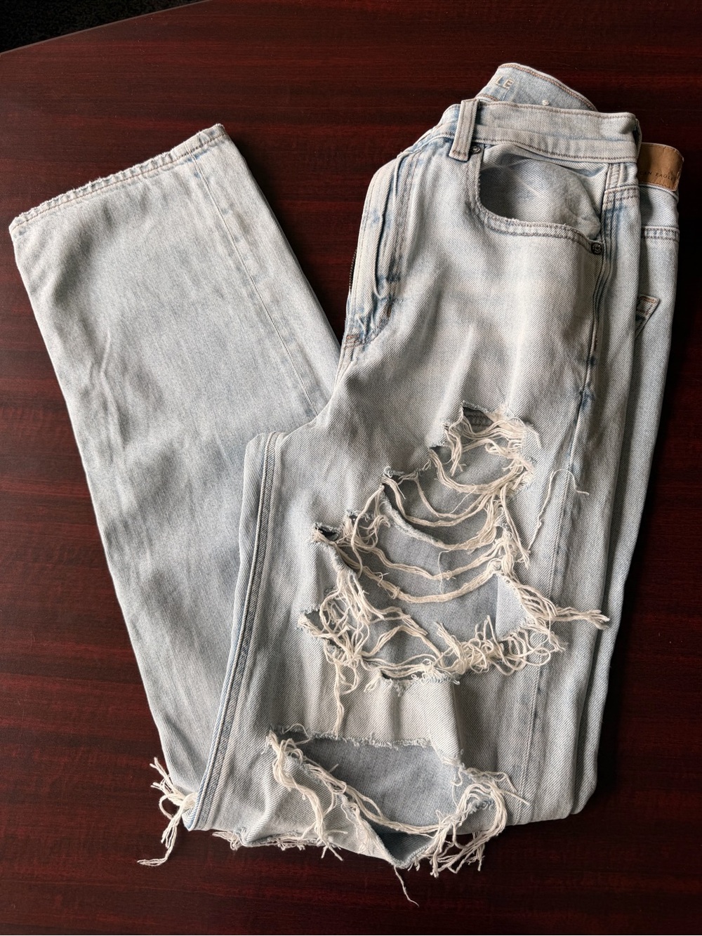 Never Worn!! American Eagle Outfitters Light Blue Distressed Relaxed Jeans